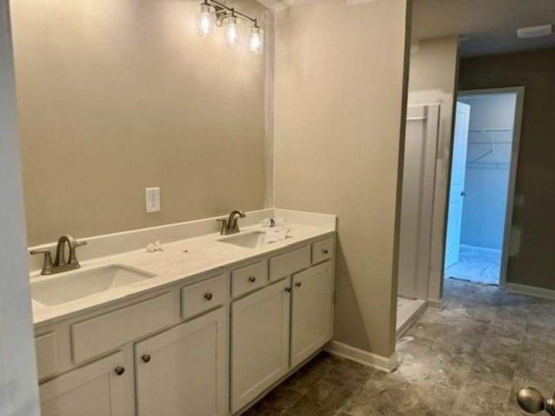 Image 15 of a home in Park Center Pointe.