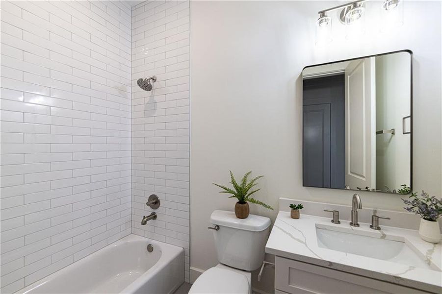 Furnished interior view inside a new home in , Atlanta (Image 49).