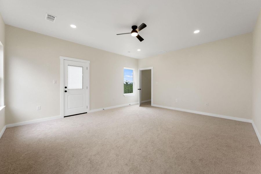 Spacious, unfurnished interior of a new home in , Kingsland (Image 25). Spacious, unfurnished interior of a new home in , Kingsland (Image 25).
