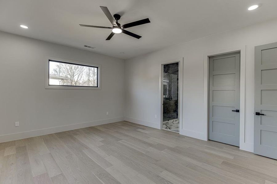 Spacious, unfurnished interior of a new home in , Buford (Image 52).
