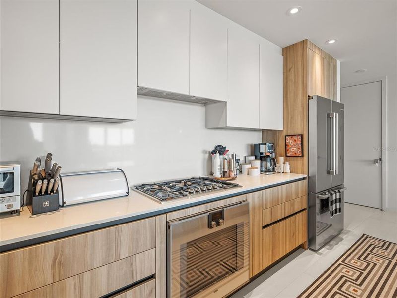 Furnished interior view inside a new home in , Clearwater (Image 48).