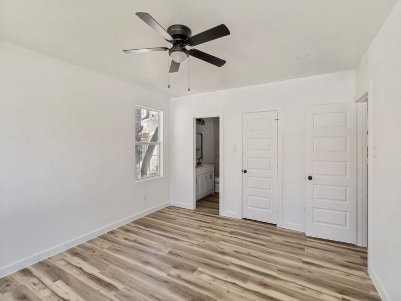 Spacious, unfurnished interior of a new home in , Dallas (Image 19).