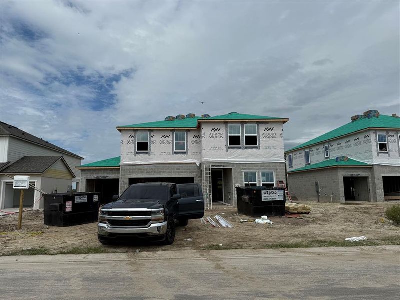 In-progress construction of a new home in Oakfield Trails Signature, Parrish, FL (Image 8). In-progress construction of a new home in Oakfield Trails Signature, Parrish, FL (Image 8).