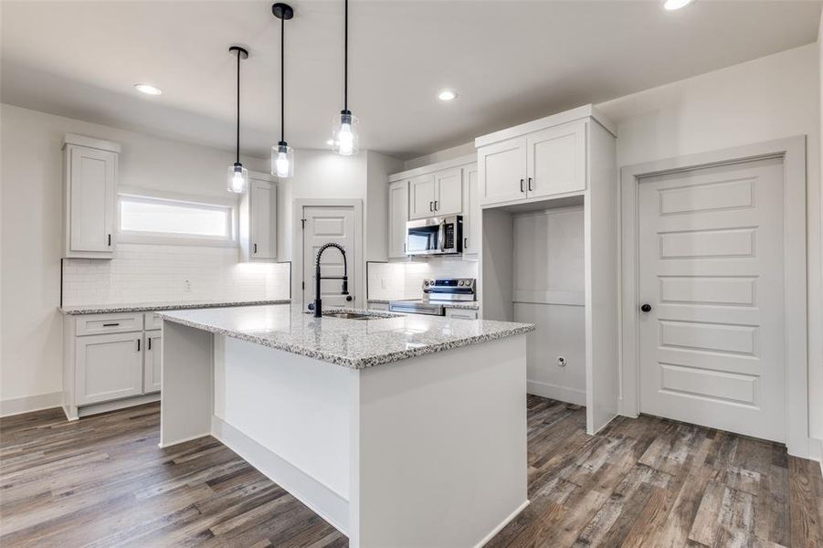 Furnished interior view inside a new home in , Dallas (Image 3).