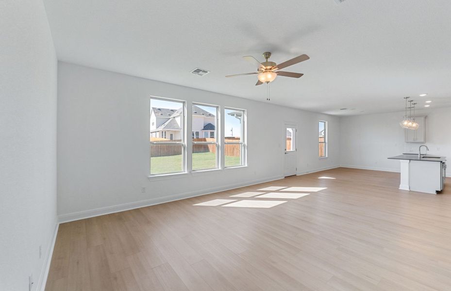 Spacious, unfurnished interior of a new home in Saddleback at Santa Rita Ranch, Liberty Hill (Image 63). Spacious, unfurnished interior of a new home in Saddleback at Santa Rita Ranch, Liberty Hill (Image 63).