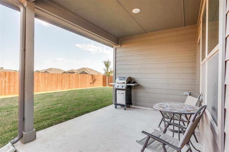 Furnished interior view inside a new home in , Fort Worth (Image 10). Furnished interior view inside a new home in , Fort Worth (Image 10).