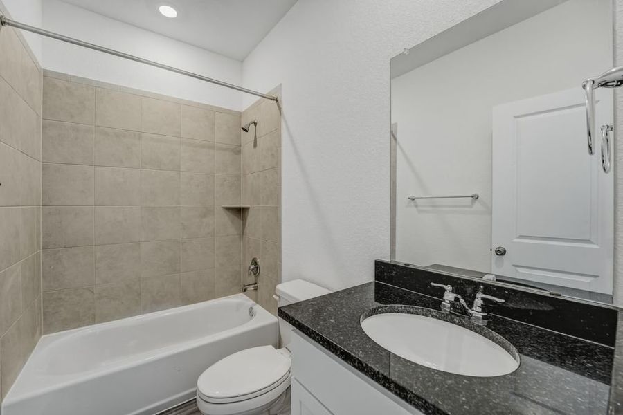 Furnished interior view inside a new home in Longview, Del Valle (Image 7).