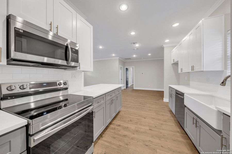 Furnished interior view inside a new home in , San Antonio (Image 7).