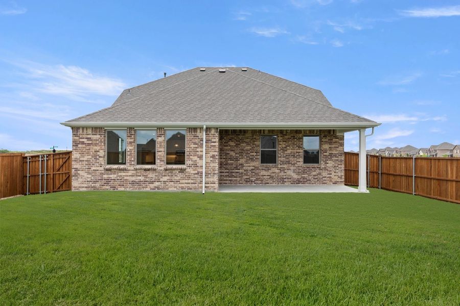 Rear Exterior Design Representative Photo