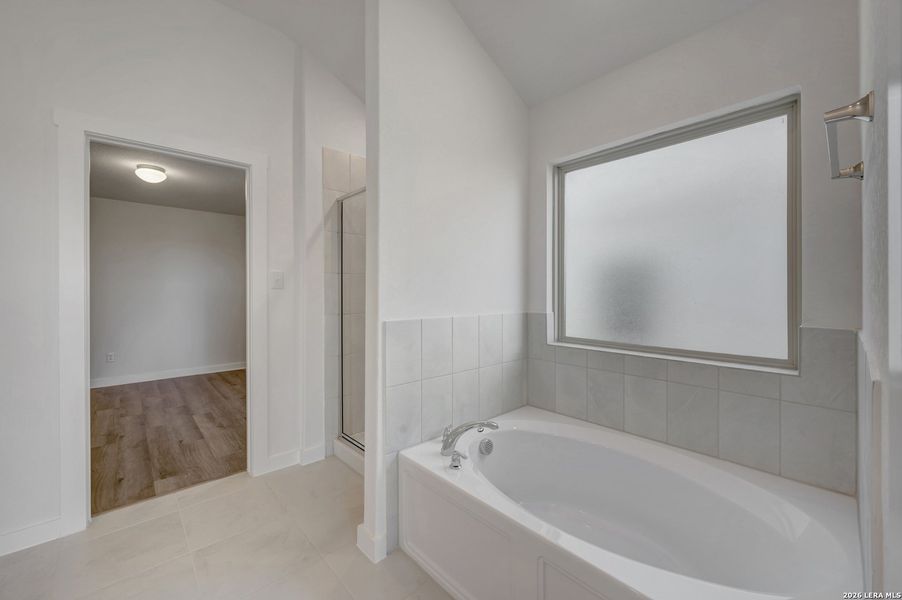 Furnished interior view inside a new home in Paloma Park, Converse (Image 11).