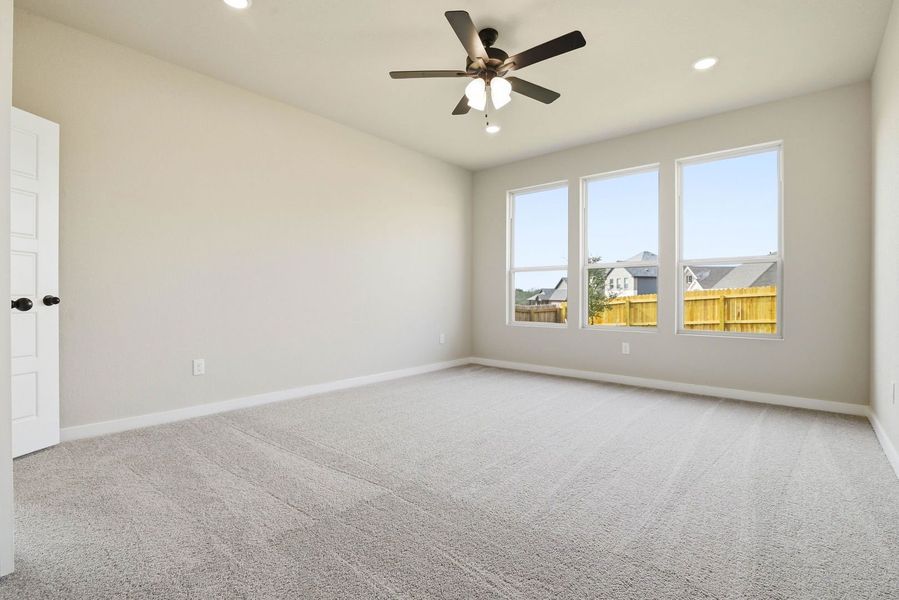 Spacious, unfurnished interior of a new home in Seven Oaks Townhomes, Tomball (Image 10). Spacious, unfurnished interior of a new home in Seven Oaks Townhomes, Tomball (Image 10).