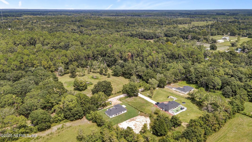 Image 44 of a home in . Image 44 of a home in .