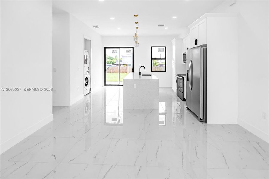 Spacious, unfurnished interior of a new home in , Lehigh Acres (Image 22). Spacious, unfurnished interior of a new home in , Lehigh Acres (Image 22).