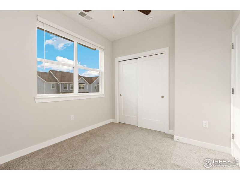 Spacious, unfurnished interior of a new home in , Fort Collins (Image 20).