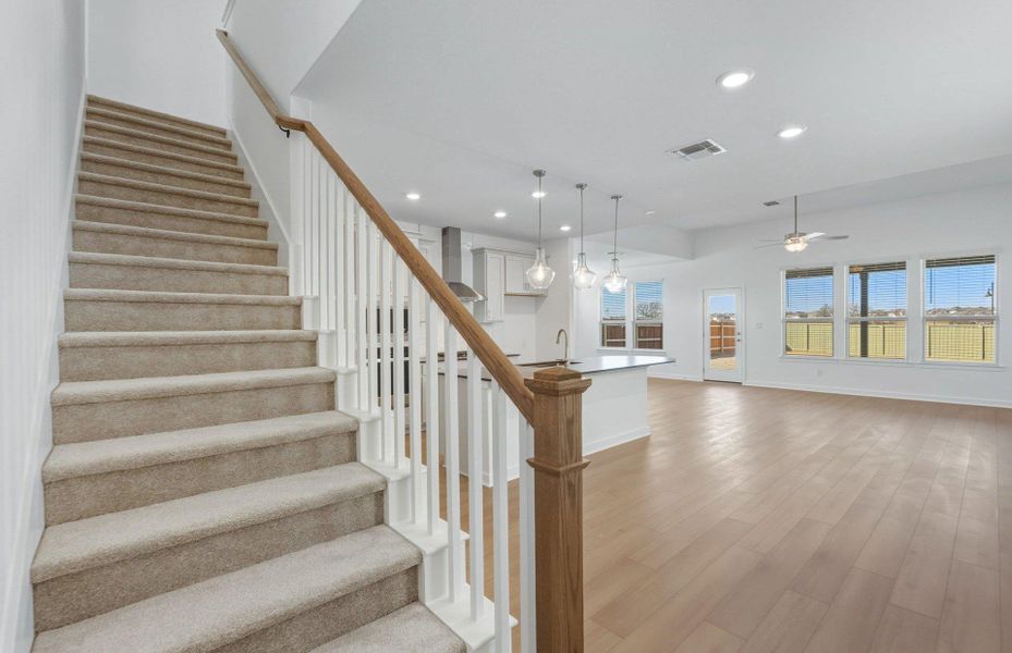 Spacious, unfurnished interior of a new home in Santa Rita Ranch, Liberty Hill (Image 20).
