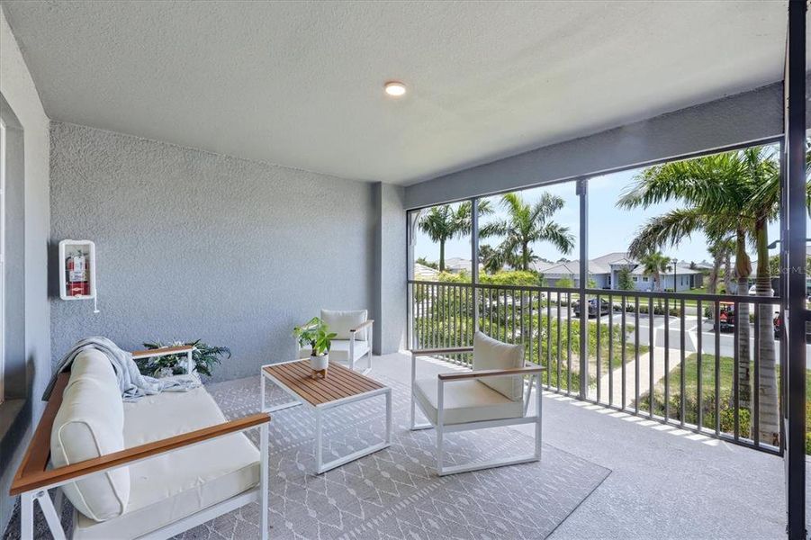 Exterior details and patio area of a home in , Venice (Image 20).