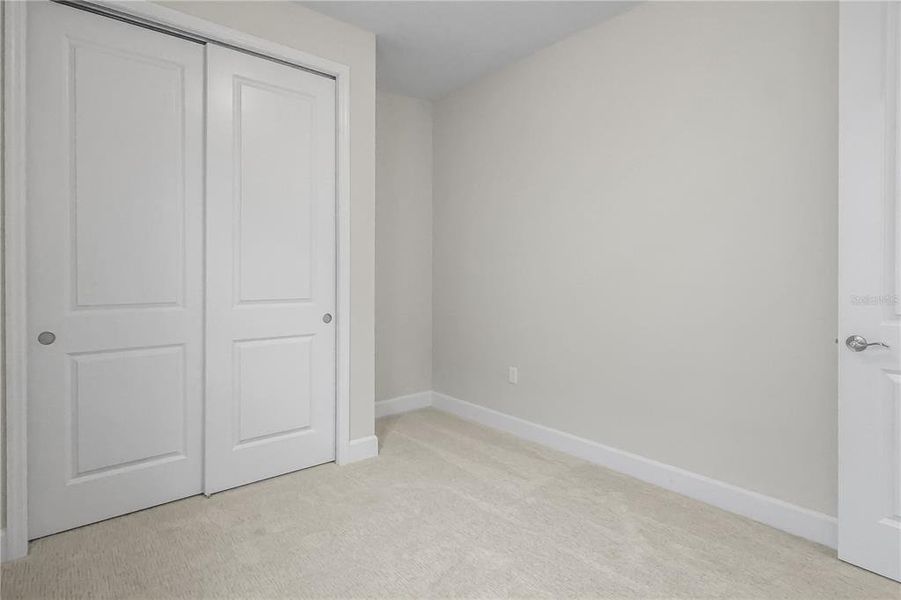 Spacious, unfurnished interior of a new home in Cresswind at Hammock Oaks, Lady Lake (Image 37).