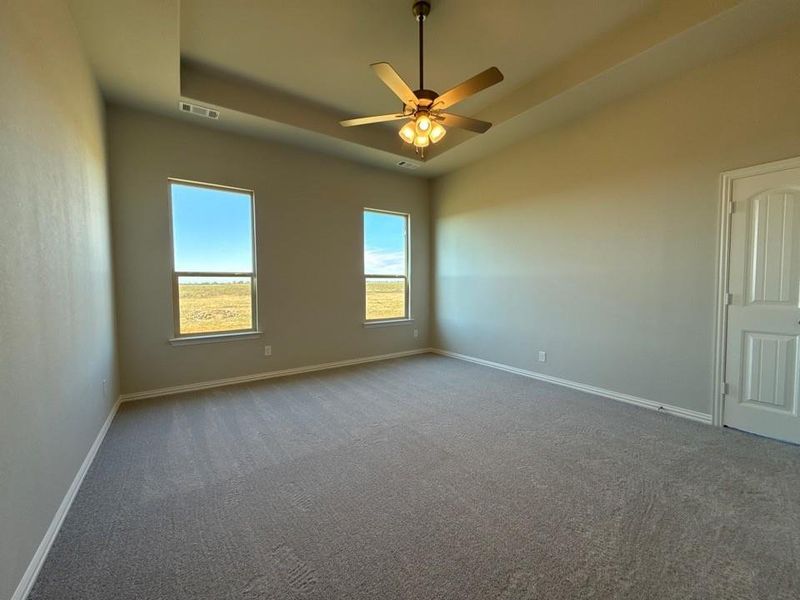 Spacious, unfurnished interior of a new home in Clear Sky Addition, Valley View (Image 8). Spacious, unfurnished interior of a new home in Clear Sky Addition, Valley View (Image 8).