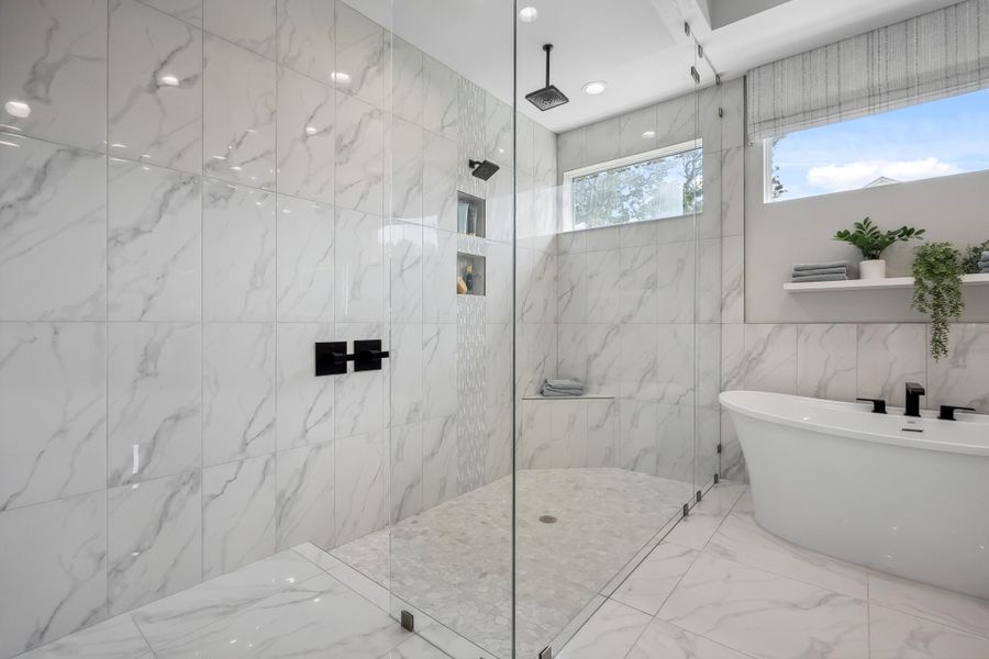 Master Bath | 103 Strand Drive