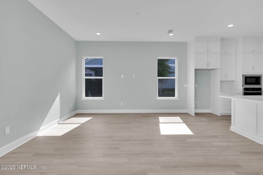 Spacious, unfurnished interior of a new home in Seabrook Village at Seabrook, Nocatee (Image 16). Spacious, unfurnished interior of a new home in Seabrook Village at Seabrook, Nocatee (Image 16).