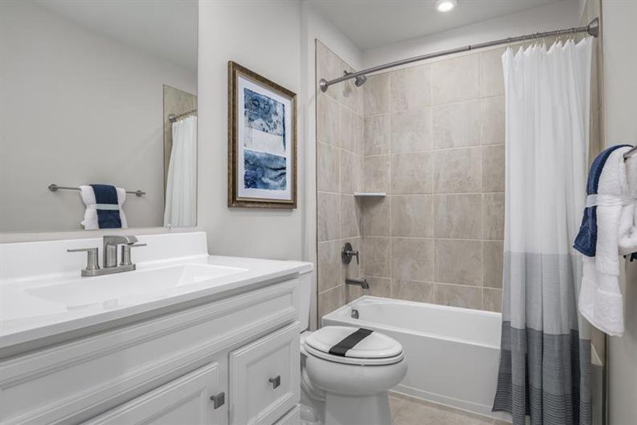 Representative furnished interior of a home built from the Grand Nassau by Ryan Homes in Hope Pointe Townhomes, North Myrtle Beach (Image 20).