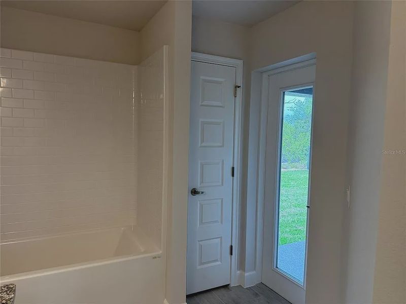 Image 17 of a home in South Gulf Cove. Image 17 of a home in South Gulf Cove.