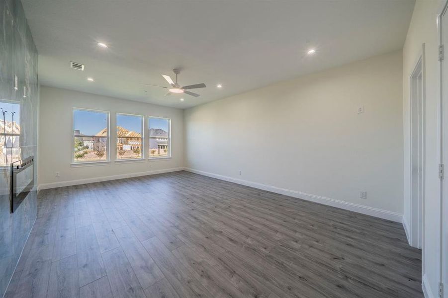 Spacious, unfurnished interior of a new home in , Frisco (Image 17). Spacious, unfurnished interior of a new home in , Frisco (Image 17).