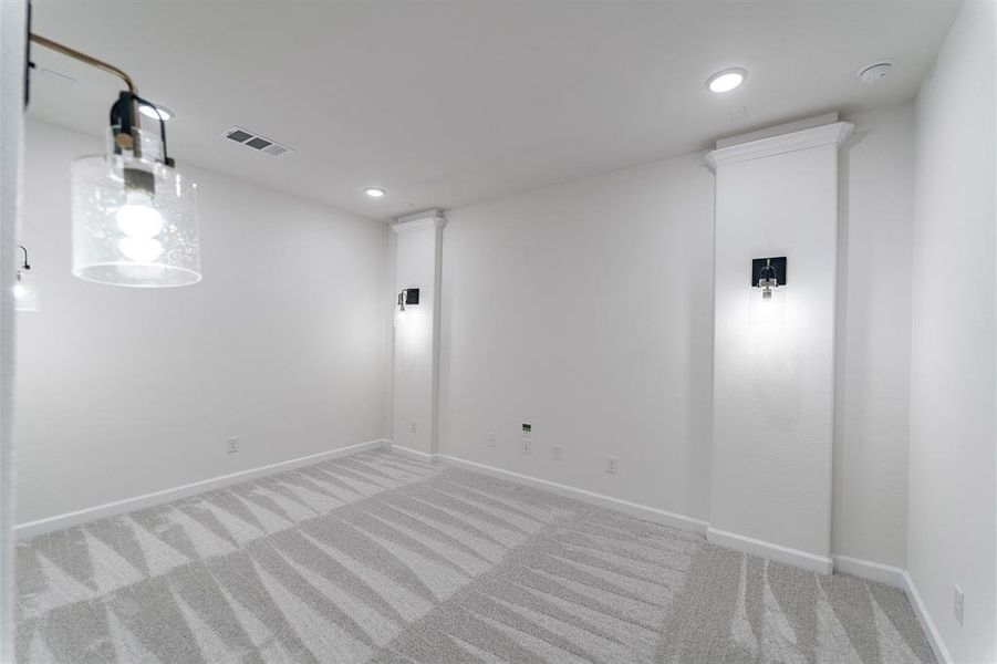 Spacious, unfurnished interior of a new home in Sonoma Verde, Rockwall (Image 19).