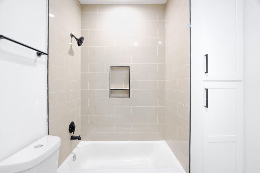 Image 10 of a home in . Image 10 of a home in .