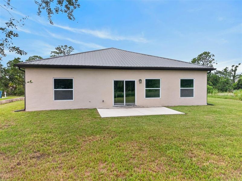 Exterior details and patio area of a home in , Port Charlotte (Image 28). Exterior details and patio area of a home in , Port Charlotte (Image 28).