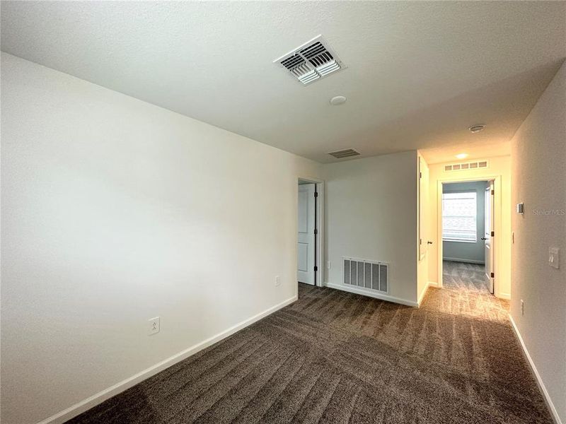 Spacious, unfurnished interior of a new home in Ranches at Lake Mcleod, Eagle Lake (Image 22).