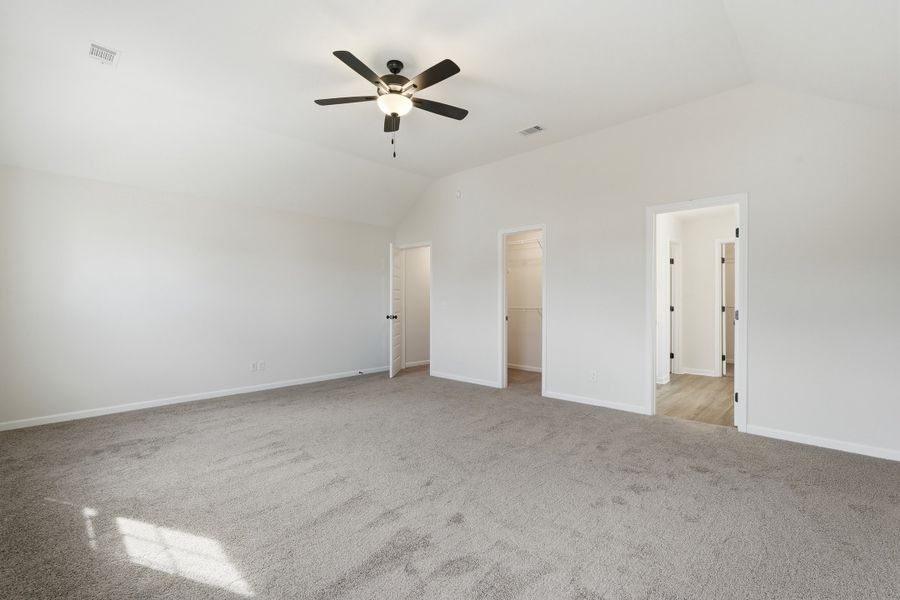 Representative unfurnished interior of a home built from the The Ryon by RTS Homes in The Pointe at Villages on Marne, Hinesville (Image 23).