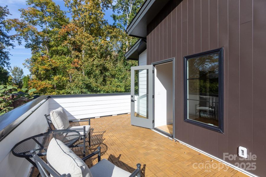 Exterior details and patio area of a home in , Charlotte (Image 25).