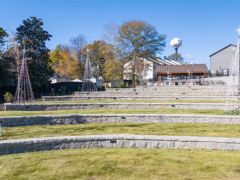 Image 52 of a home in Waypoint.