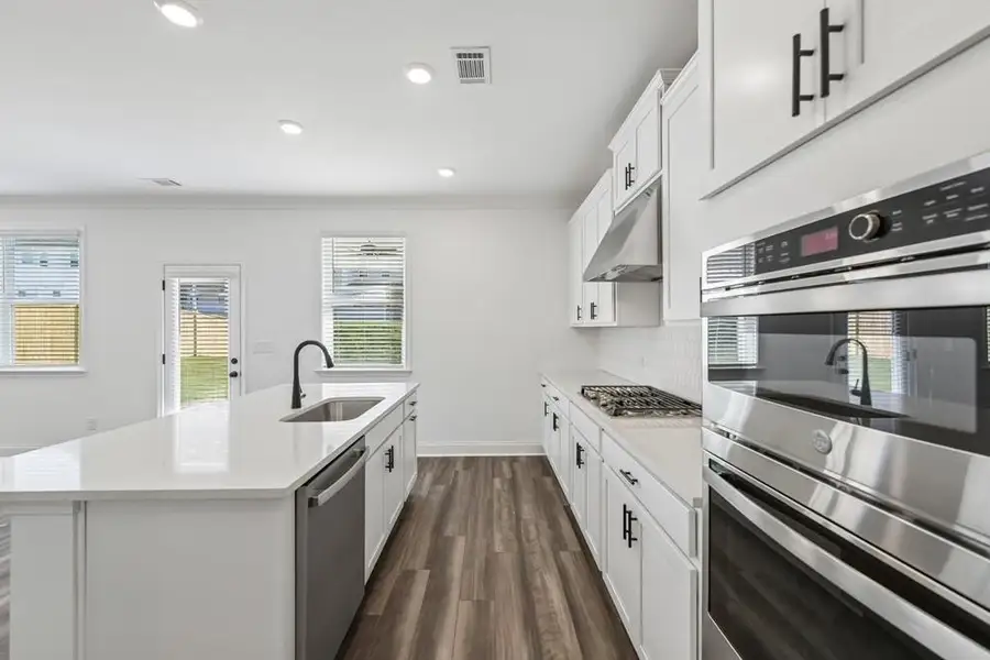Furnished interior view inside a new home in Auburn Glen, Dacula (Image 4).