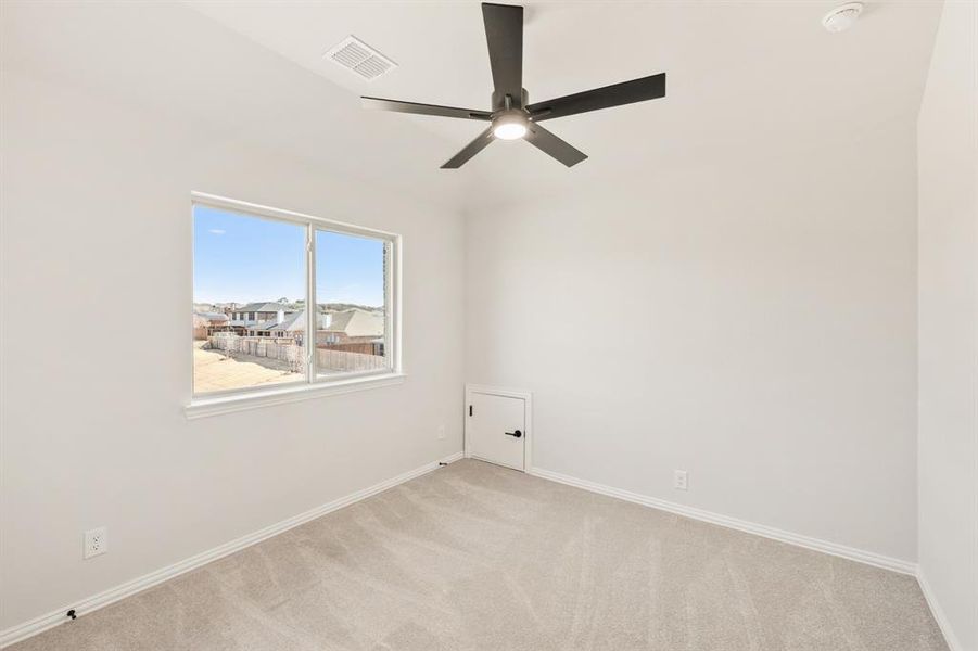 Spacious, unfurnished interior of a new home in Parks at Panchasarp Farms, Burleson (Image 35). Spacious, unfurnished interior of a new home in Parks at Panchasarp Farms, Burleson (Image 35).