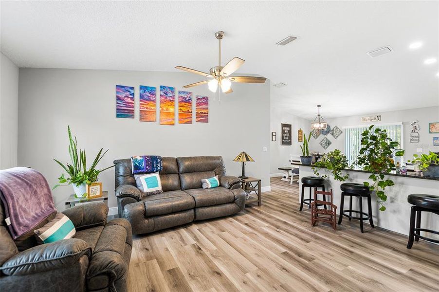 Furnished interior view inside a new home in , Dunnellon (Image 18).