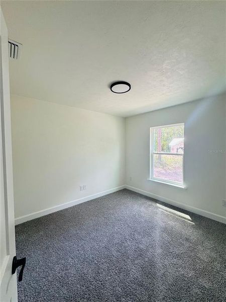 Spacious, unfurnished interior of a new home in , Bronson (Image 12).