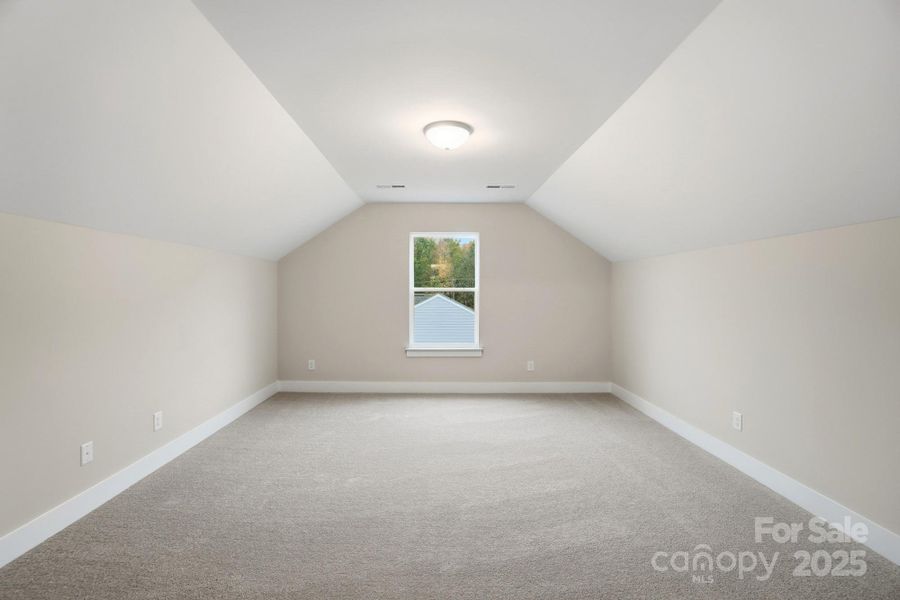 Spacious, unfurnished interior of a new home in Summerlin, Mooresville (Image 40).