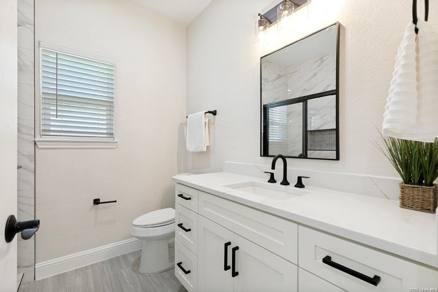 Furnished interior view inside a new home in , Atascosa (Image 14). Furnished interior view inside a new home in , Atascosa (Image 14).