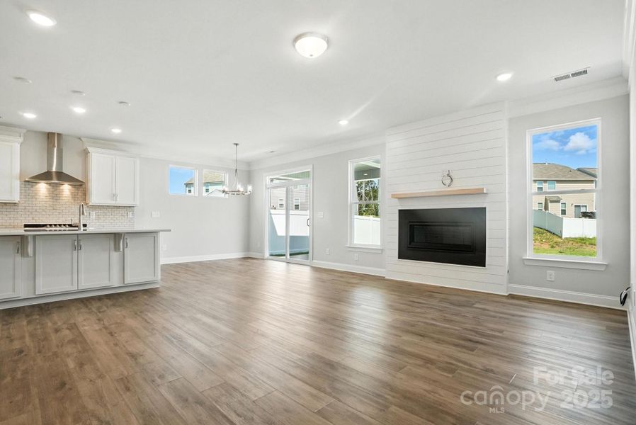 Image 43 of a home in Hampton Woods.