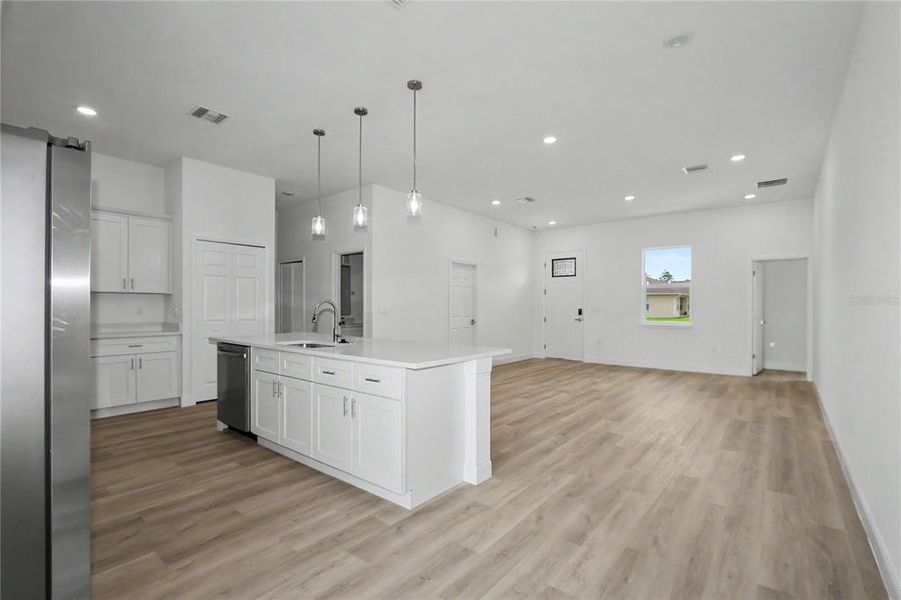 Image 43 of a home in .