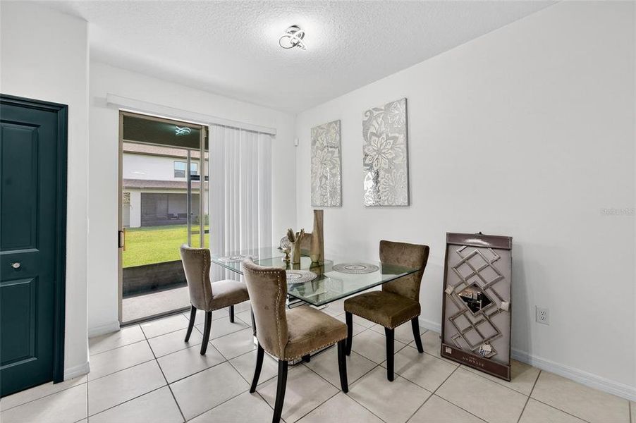Furnished interior view inside a new home in , Ruskin (Image 11).