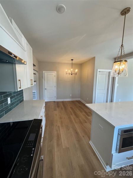 Spacious, unfurnished interior of a new home in , Fort Mill (Image 11).