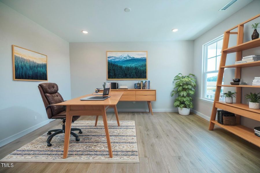 Furnished interior view inside a new home in Tobacco Road, Angier (Image 133). Furnished interior view inside a new home in Tobacco Road, Angier (Image 133).
