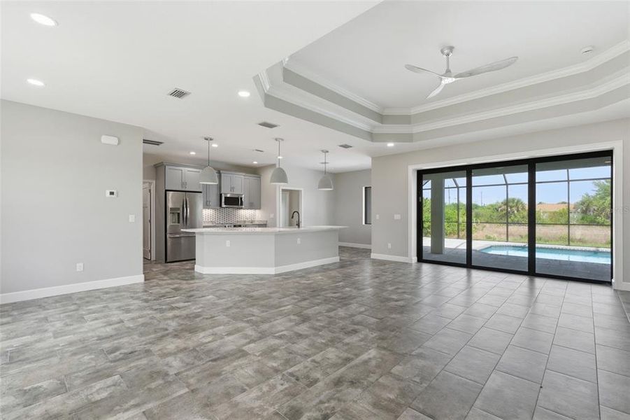 Spacious, unfurnished interior of a new home in , Port Charlotte (Image 16).
