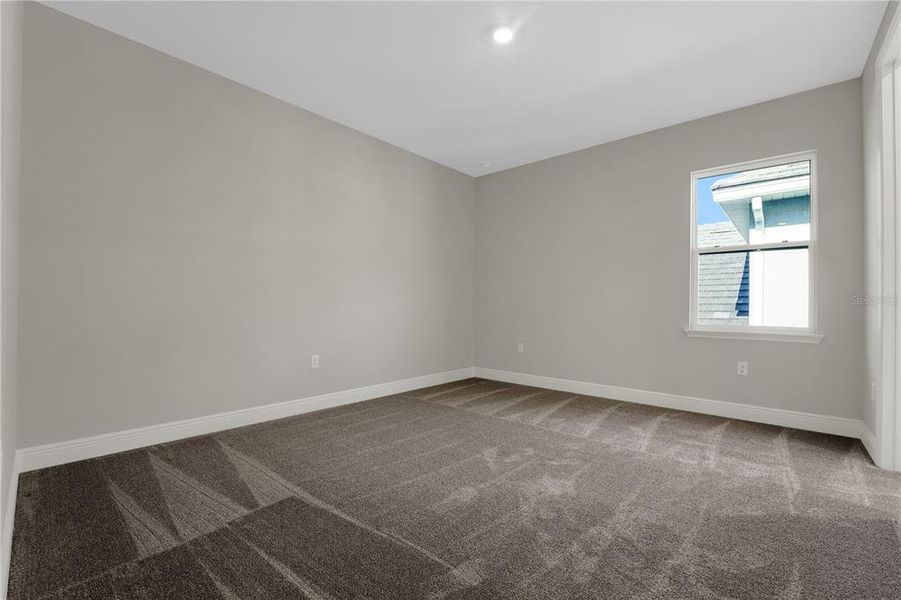 Spacious, unfurnished interior of a new home in Palms at Windermere, Windermere (Image 69). Spacious, unfurnished interior of a new home in Palms at Windermere, Windermere (Image 69).