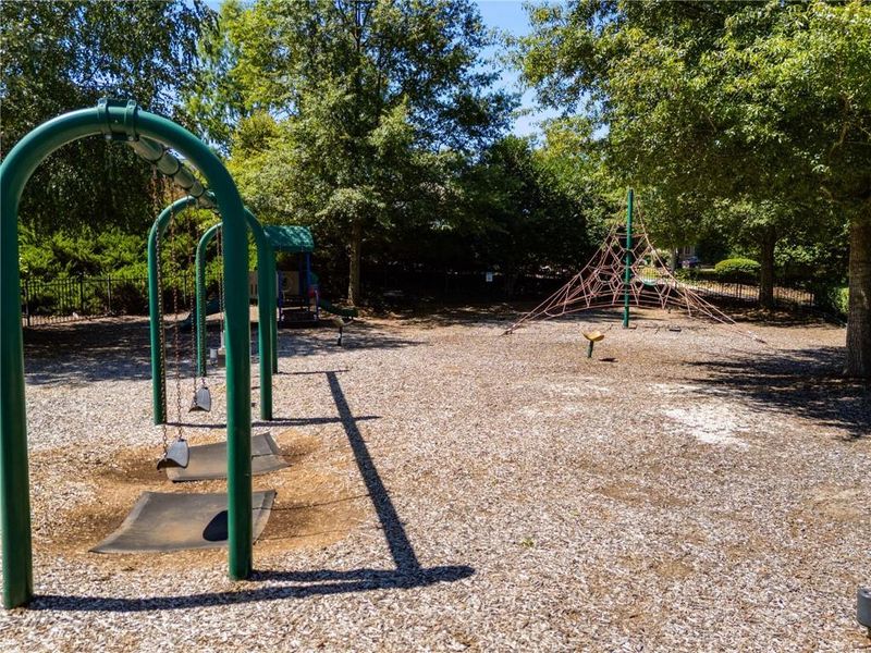 Community amenities in , Lithia Springs (Image 27).