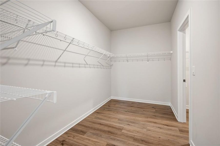 Spacious, unfurnished interior of a new home in Summerlin, Winder (Image 26).