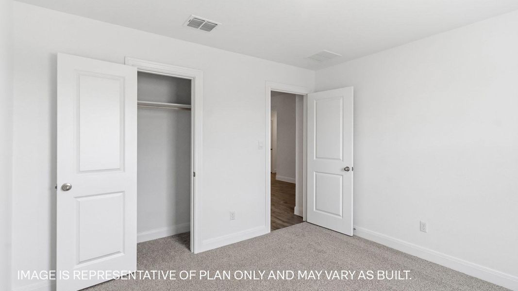 Spacious, unfurnished interior of a new home in Prairie Lakes, Buda (Image 16). Spacious, unfurnished interior of a new home in Prairie Lakes, Buda (Image 16).